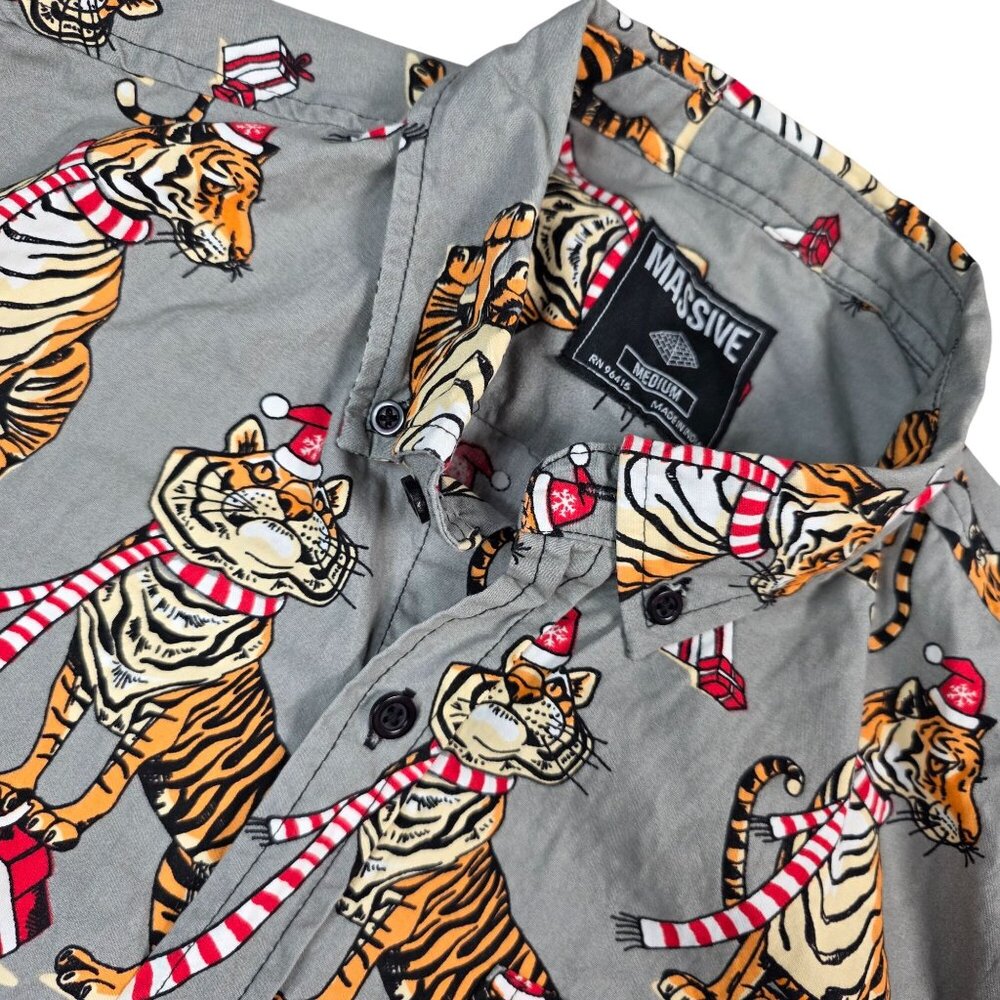 Massive Christmas Holiday Tiger Print Slim Button-Up Shirt Mens Medium - Picture 1 of 6